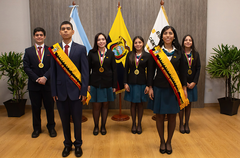 Estudiantes LCI
